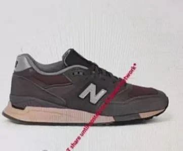 b体育专业体育用品研发生产场景